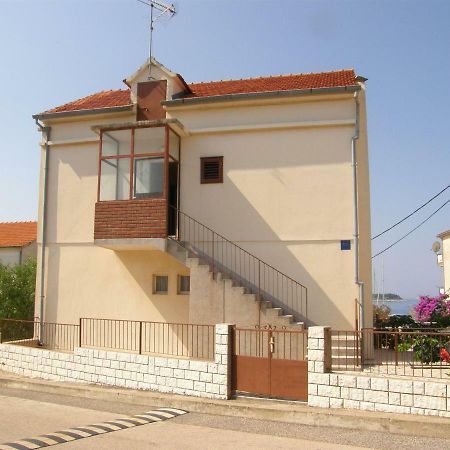 Apartments Guzela Primošten Buitenkant foto